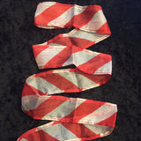 Red and White Thumb Tip Streamer